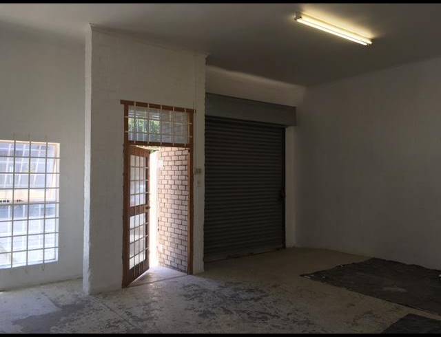 136M² WAREHOUSE RENTED IN DIEP RIVER